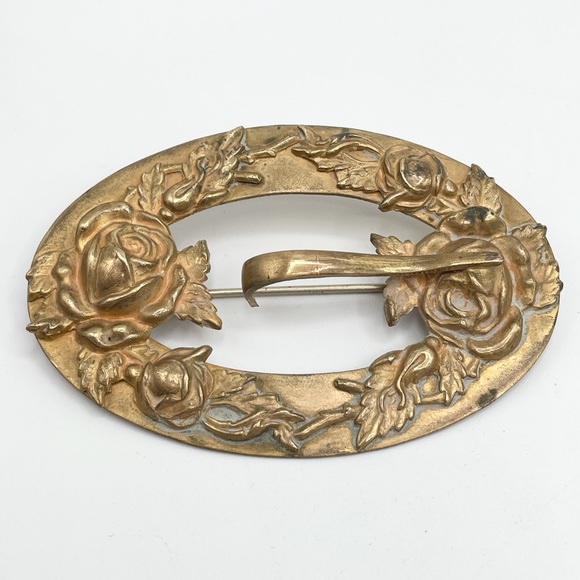 Antique brass flower floral buckle brooch sash pin - Picture 4 of 5